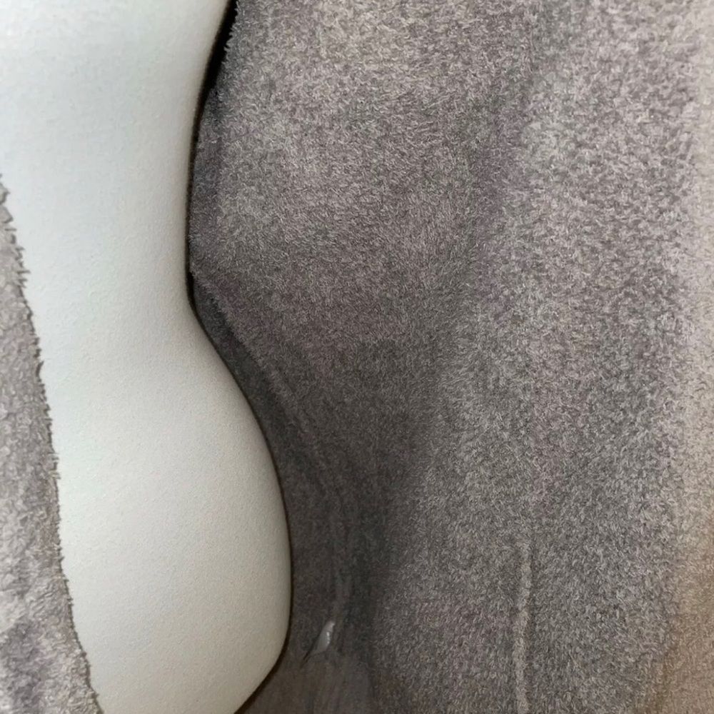 🎉HP🎉New Barefoot Dreams Leopard Cozy Chic
Cardigan Linen/Warm Grey XL🤍 - Picture 8 of 10